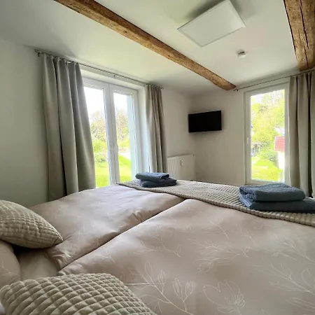 „am Sandstein“ Ferienhaus *