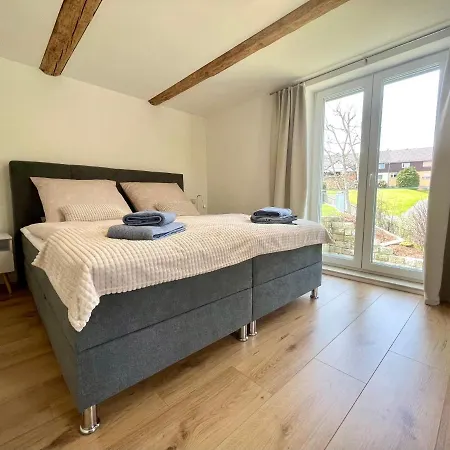 „am Sandstein“ Papstdorf