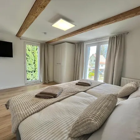 „am Sandstein“ Papstdorf